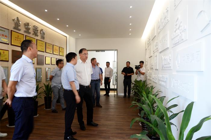 大事件| 金大门业与德国百年五金企业丝吉利娅·奥彼集团签署合作备忘录(图1)