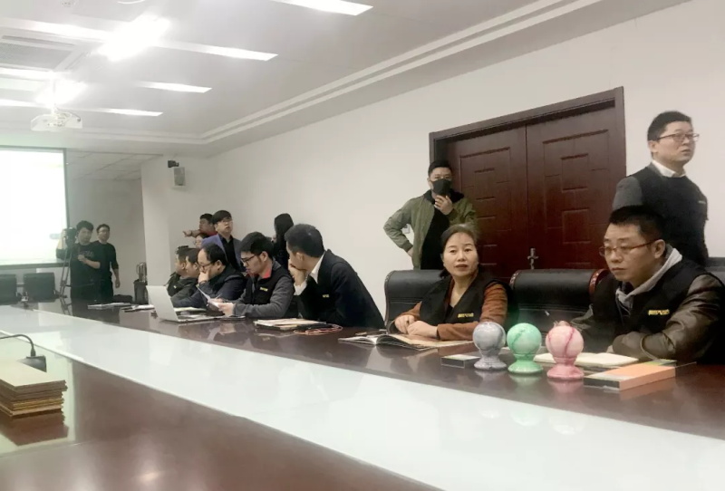 金大门业携手CCTV-2《秘密大改造》强势来袭(图5)